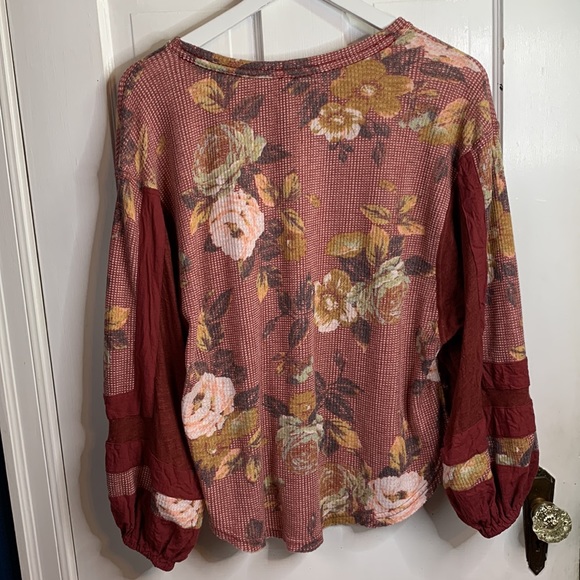 Free People Flower Patch Boho Thermal Top Oversize Blouse Size XS - Picture 5 of 9